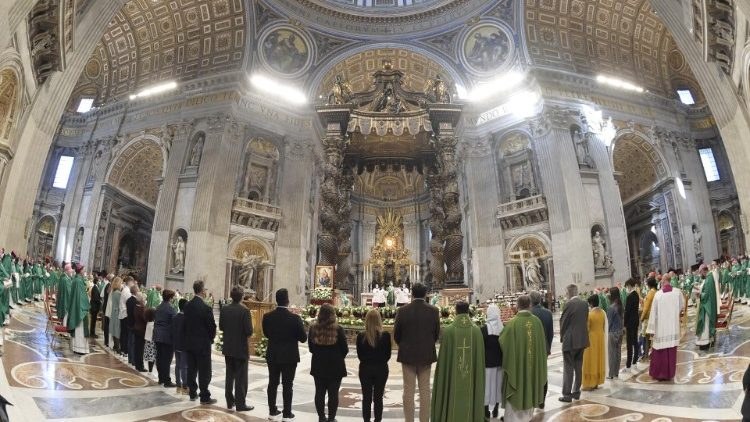 La Messa di apertura del Papa per l'inizio del cammino sinodale