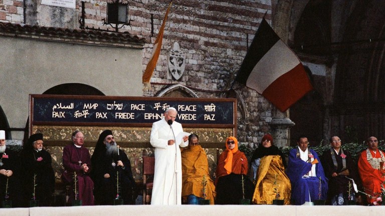 1986.10.27 Giovanni Paolo II Incontro Interreligioso Assisi (Vatican Media)