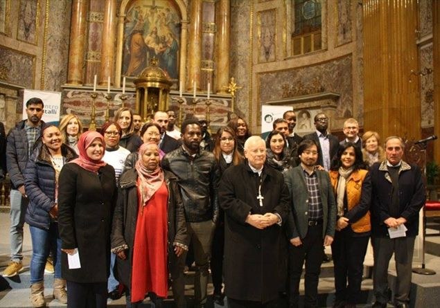 Rifugiati, il card. Bassetti: «Basta con la cultura della paura»