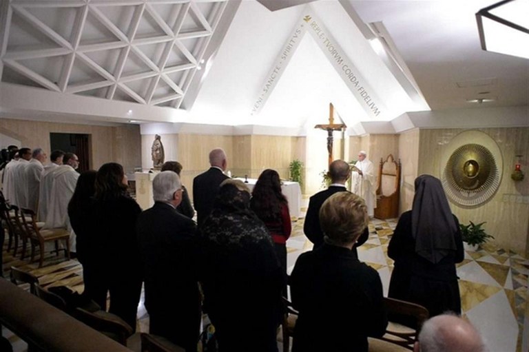 Il Papa: fede si trasmette con il coraggio della verità e la testimonianza
