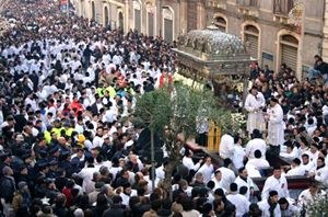 santagataprocessione_2068872.jpg