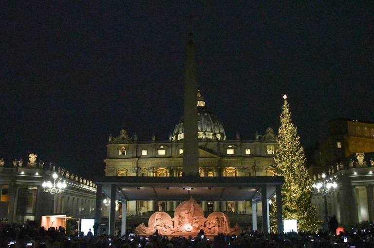 xpresepeVaticanoInaugurazione_07122018_0138-980x653.jpg.pagespeed.ic.SMqwdDVIn_.jpg