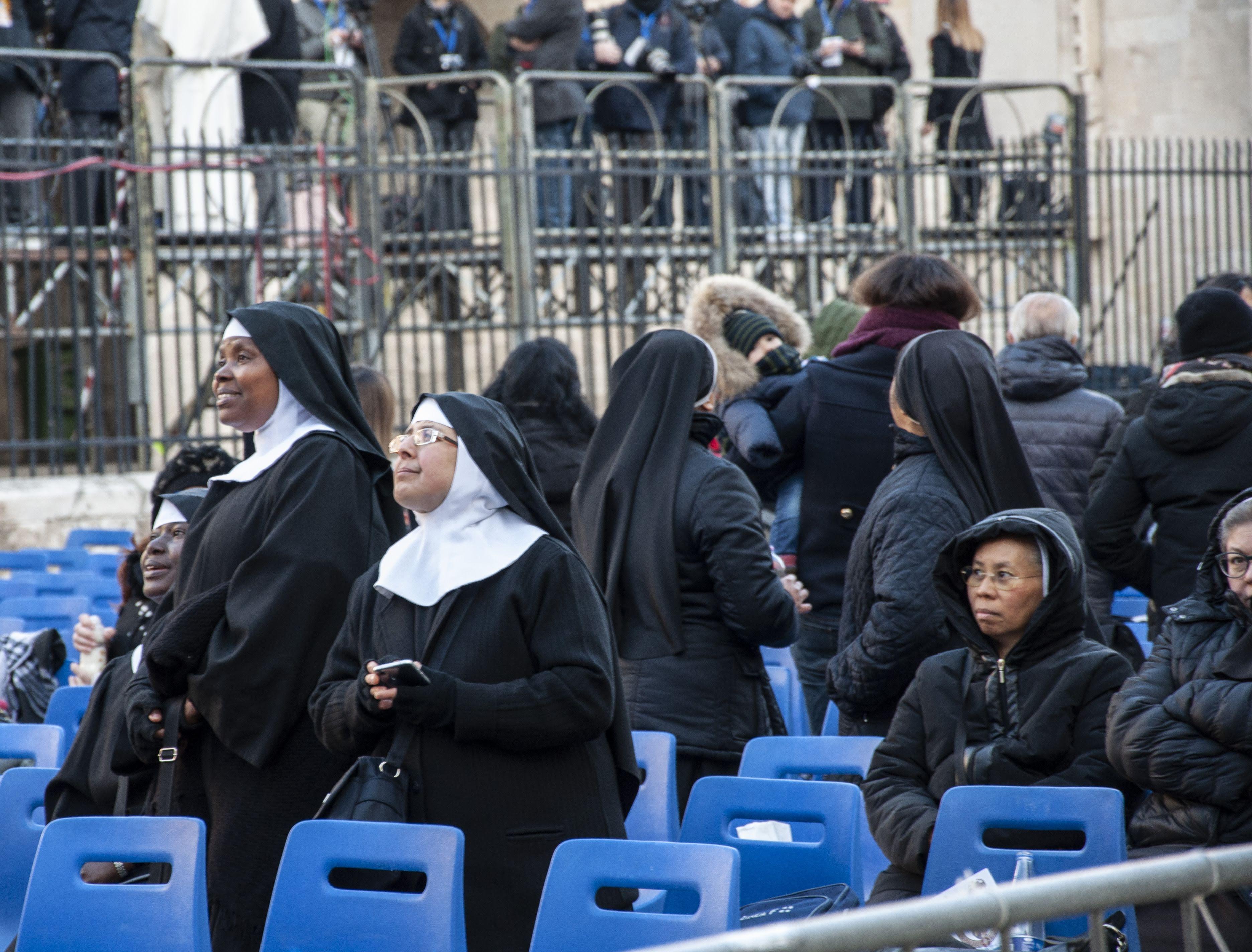 20200223 Bari Papa Francesco 01 (Copia di NXPowerLite).jpg