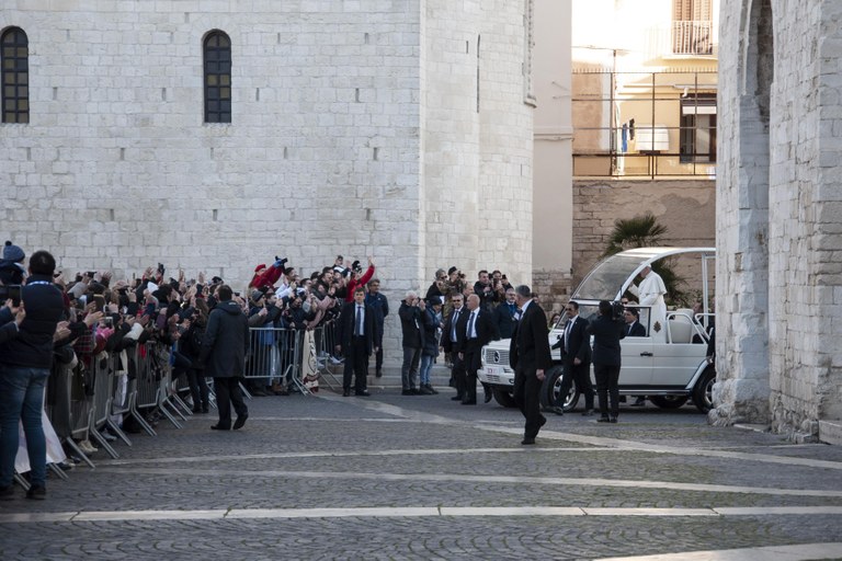 20200223 Bari Papa Francesco 06 (Copia di NXPowerLite).jpg