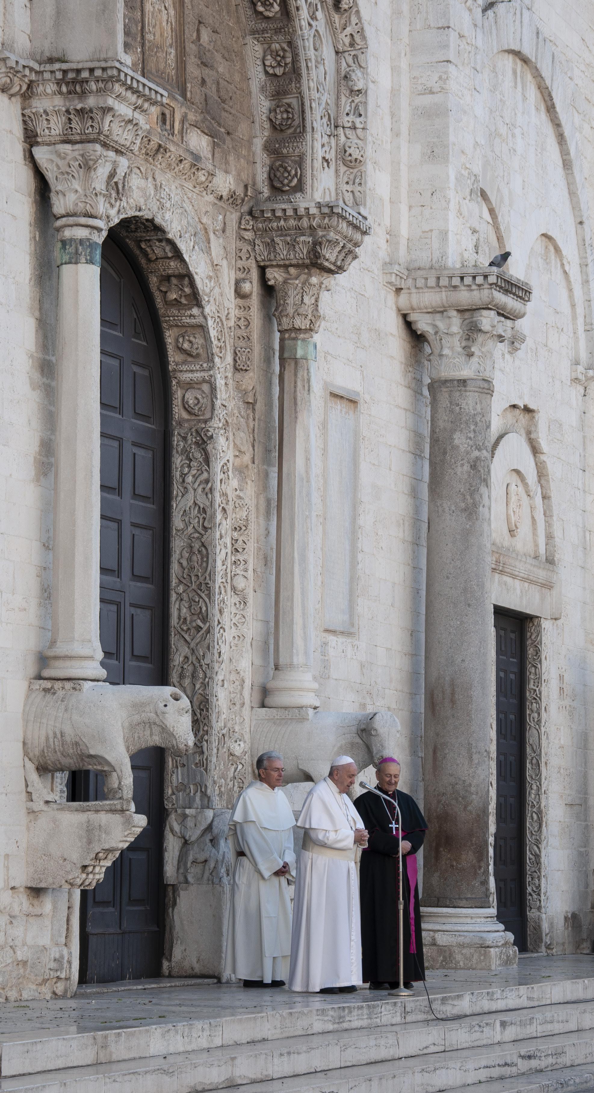 20200223 Bari Papa Francesco 148 (Copia di NXPowerLite).jpg