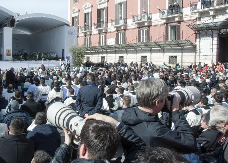 20200223 Bari Papa Francesco 203 (Copia di NXPowerLite).jpg